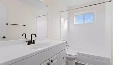 4 of 46 The Orlena Apartment for rent in Portland, OR