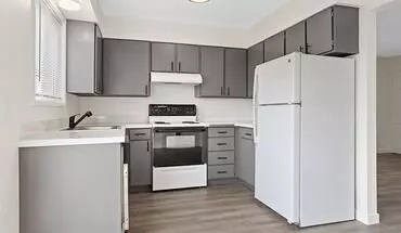 3 of 46 The Orlena Apartment for rent in Portland, OR