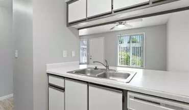 2 of 18 Kensington Terrace - Kt-142 Apartment for rent in Portland, OR