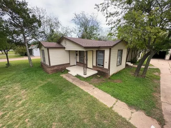 557/559 EN 21st Apartment for rent in Abilene, TX