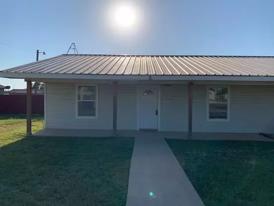 Hamlett- 720 11th St. Apartment for rent in Hawley, TX Hamlett- 720 11th St. Apartment for rent in Hawley, TX