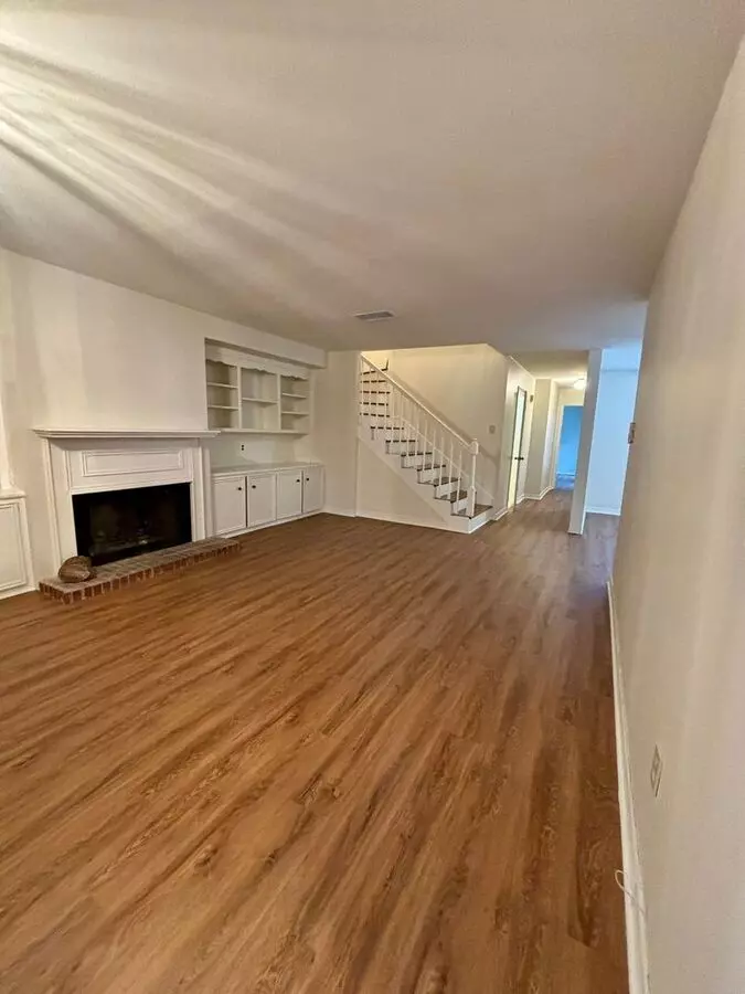 5416 Heatherstone Dr House for rent in Baton Rouge, LA
