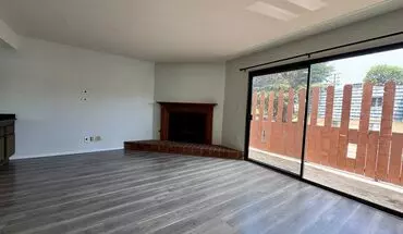4 of 23 5070 Kester Unit 3 House for rent in Sherman Oaks, CA