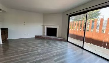 5 of 23 5070 Kester Unit 3 House for rent in Sherman Oaks, CA