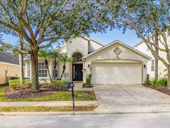 Stunning Fully Furnished 4-bedroom, 3-bath Pool Home In Beautiful Davenport! Apartment for rent in Davenport, FL