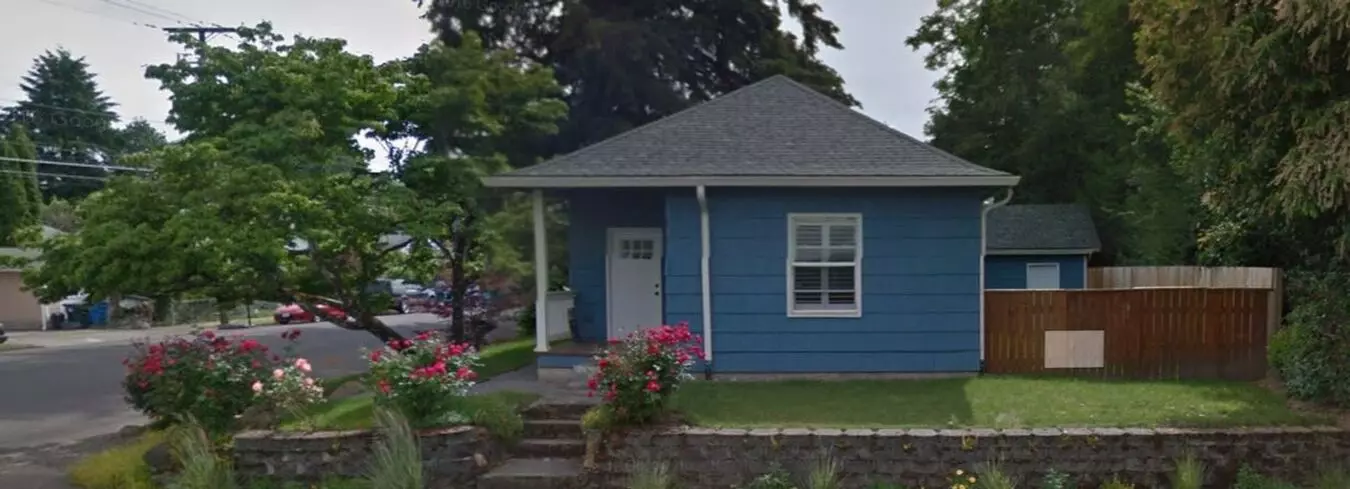 Charming Farmhouse Style Home In Camas House for rent in Camas, WA