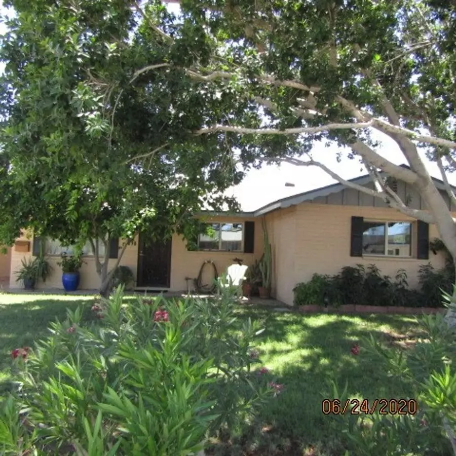 Beautiful Single Story 4 Bedroom 2 Bath Home. House for rent in Tempe, AZ