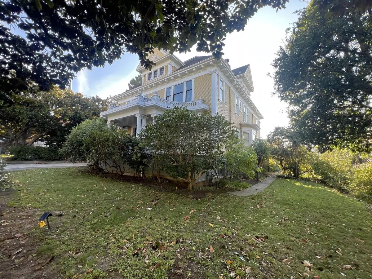 Durant Ave. 2318 Apartment for rent in Berkeley, CA