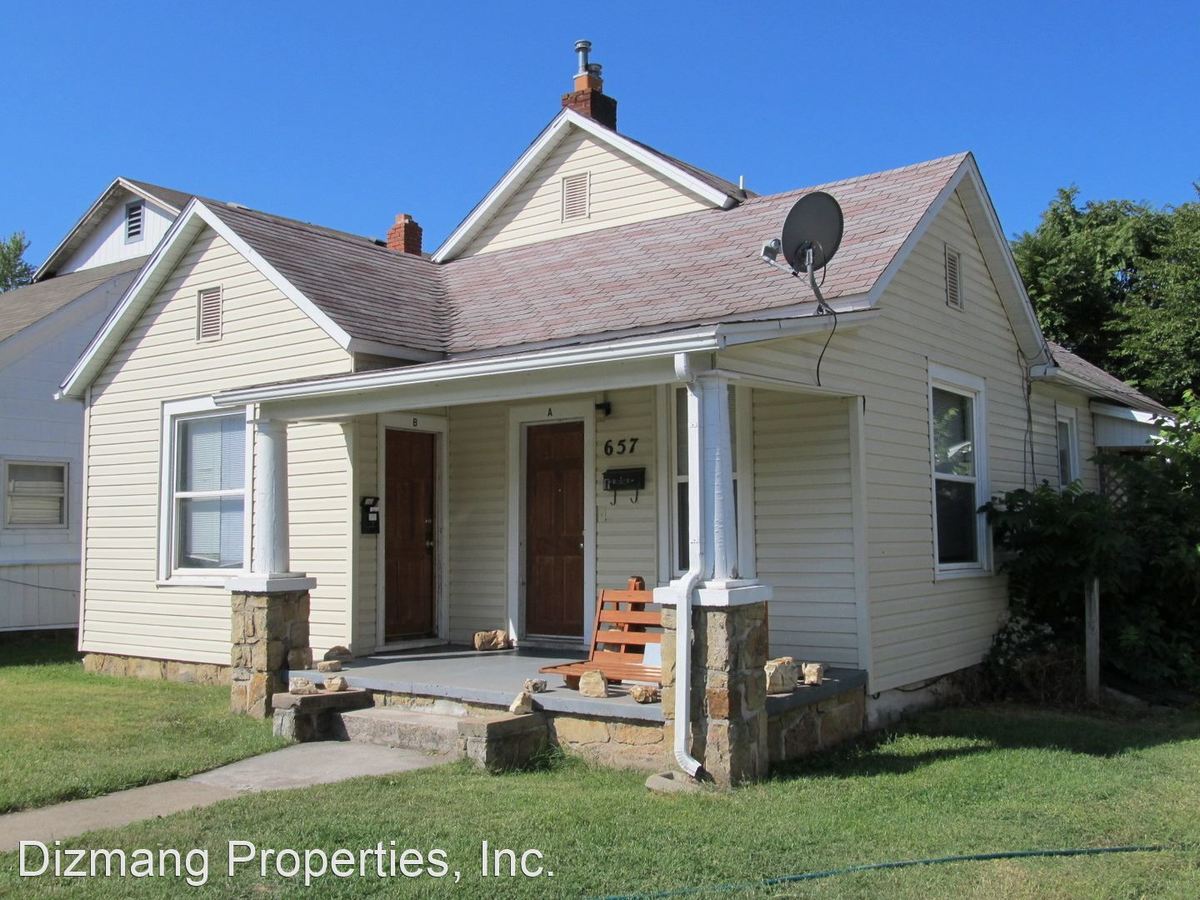 657 S New St Springfield, MO Apartment for Rent