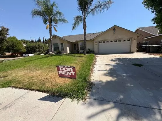 Corner Lot Home In Ne Visalia Available Now! Apartment for rent in Visalia, CA
