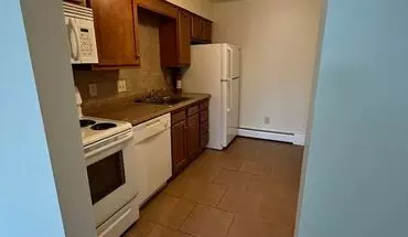 3 of 13 7185 Locust Ave Apartment for rent in Boardman, OH