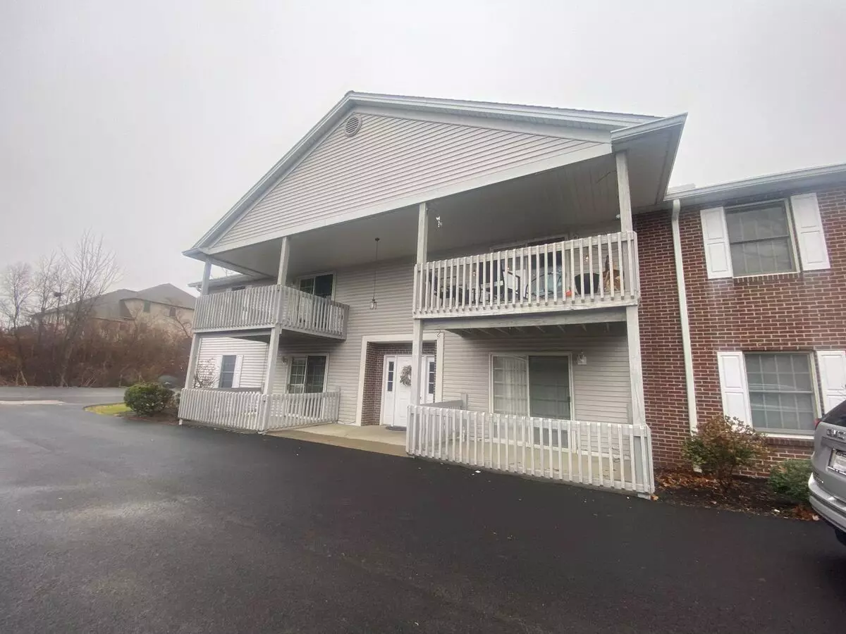 3733 Indian Run Rd Apartment for rent in Canfield, OH