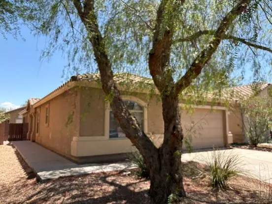 4 Bedroom Two Bath Close To Cienega High School Vail Schools Apartment for rent in Vail, AZ 4 Bedroom Two Bath Close To Cienega High School Vail Schools Apartment for rent in Vail, AZ