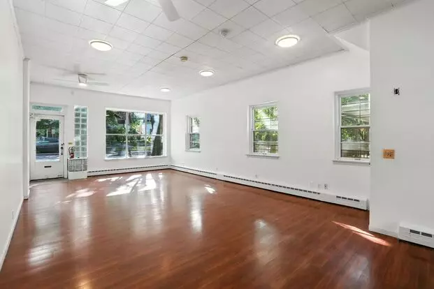 Prime Commercial Space On Minnehaha Avenue! Apartment for rent in Minneapolis, MN