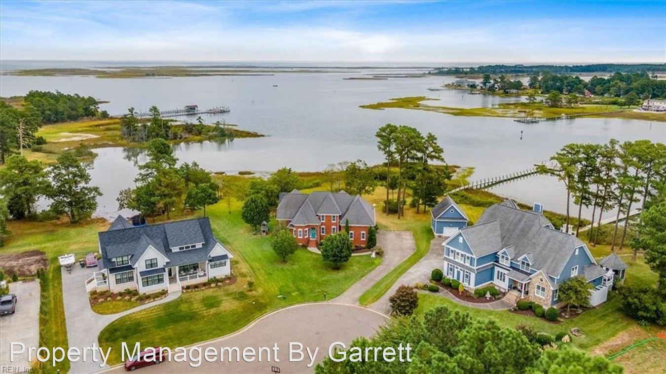 15 Henleys Way Poquoson, VA House for Rent