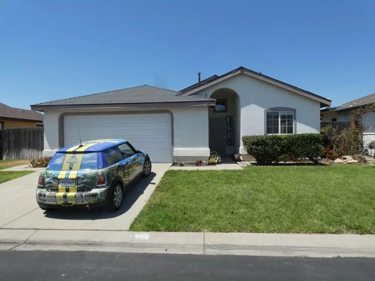 Light And Welcoming In Regency Estates House for rent in Santa Maria, CA