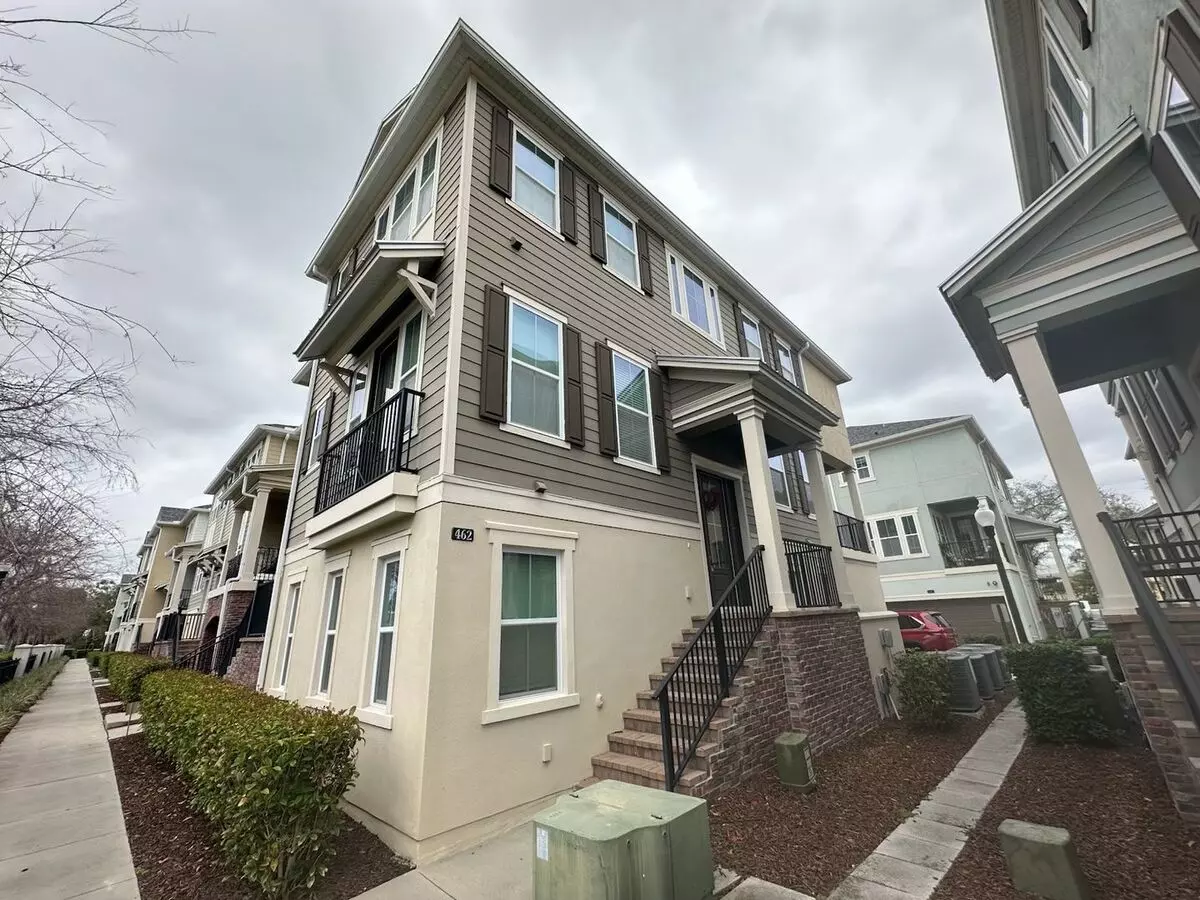 Stunning Three-story Townhome, Located In The Heart Of Altamonte Springs House for rent in Altamonte Springs, FL