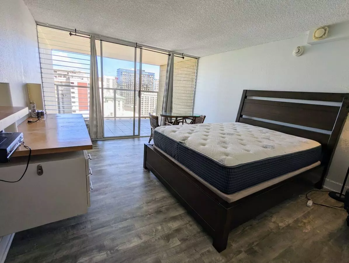 Partially Furnished Studio With 1-bath At Island Colony, No Parking Apartment for rent in Honolulu, HI