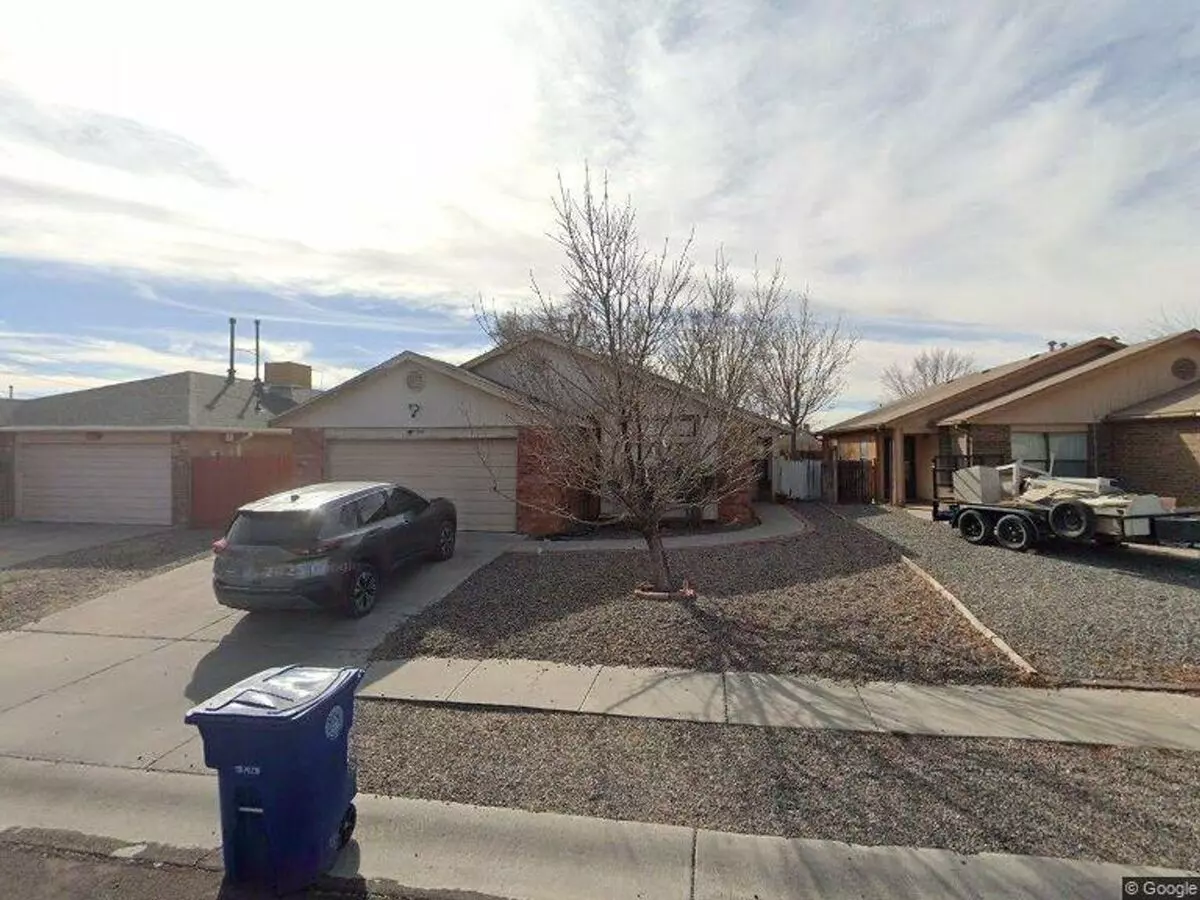 Ladera West 3/bd 2/ba 2/gc House for rent in Albuquerque, NM