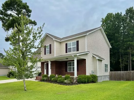 Sellhorn Heights 4br/2.5ba, Fenced Yard, Dogs Ok! Apartment for rent in New Bern, NC Sellhorn Heights 4br/2.5ba, Fenced Yard, Dogs Ok! Apartment for rent in New Bern, NC