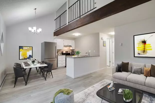 902 904/906 St Apartment for rent in Spokane, WA