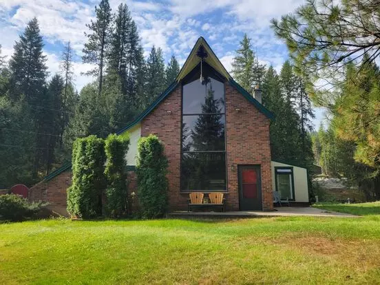 3 Bed, 1 Bath Home By Sacheen Lake Apartment for rent in Newport, WA