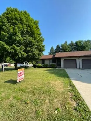1721 Graceland Ct Apartment for rent in Goshen, IN