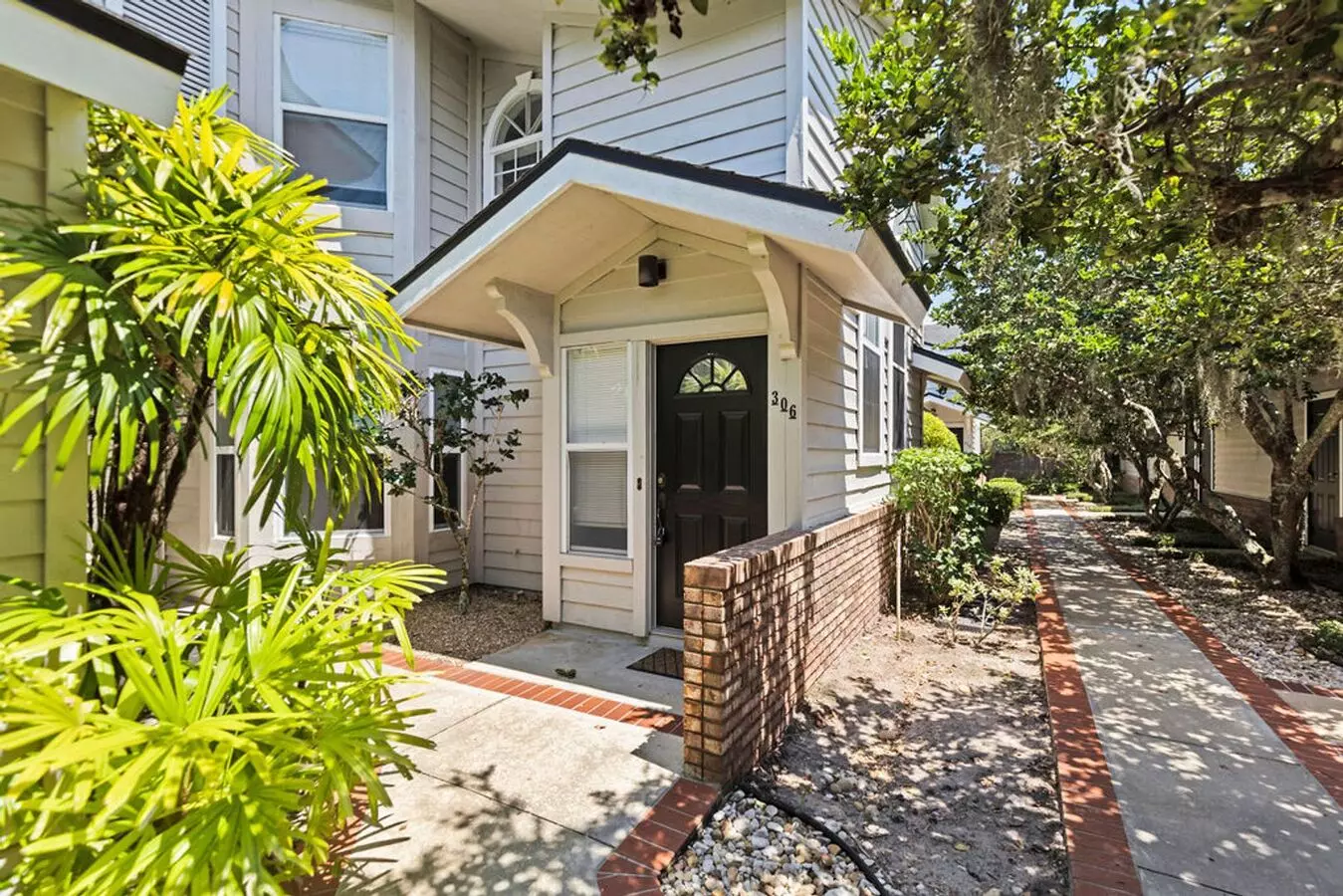 Super Cute Townhome In Gated Community Of Talaquah House for rent in Ormond Beach, FL