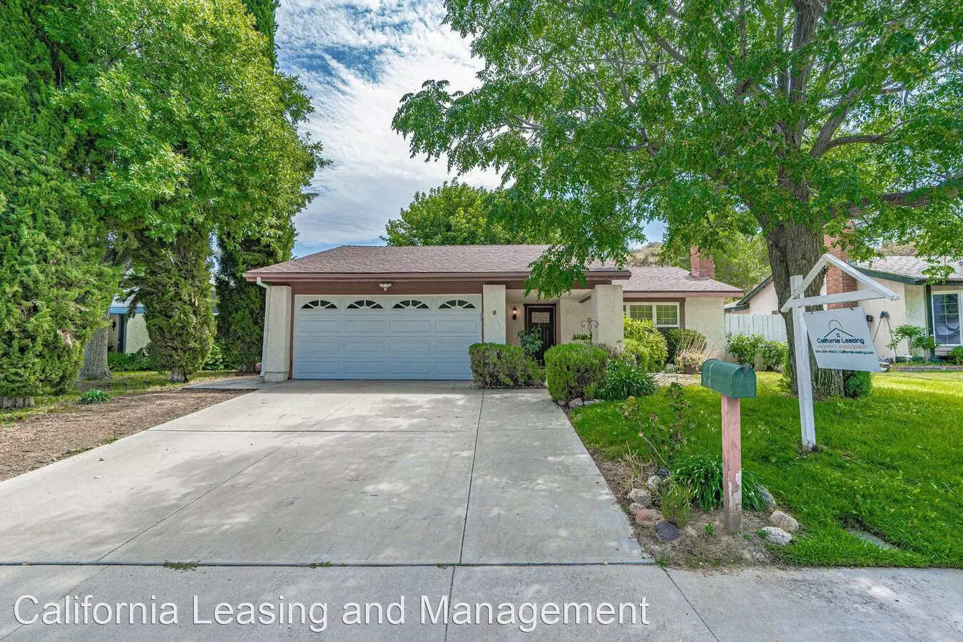 22938 Sycamore Crk House for rent in Santa Clarita, CA
