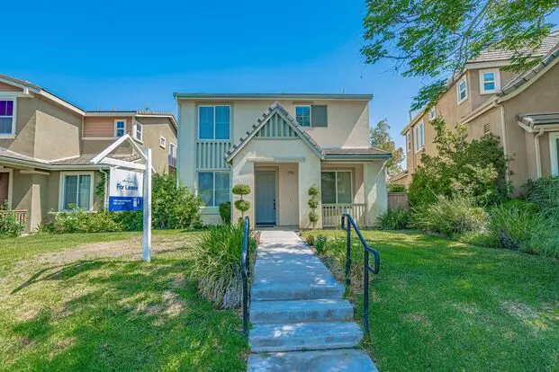 Fully Furnished House - Short Term Lease - Month To Month - Most Utilities Included Apartment for rent in Valencia, CA Fully Furnished House - Short Term Lease - Month To Month - Most Utilities Included Apartment for rent in Valencia, CA