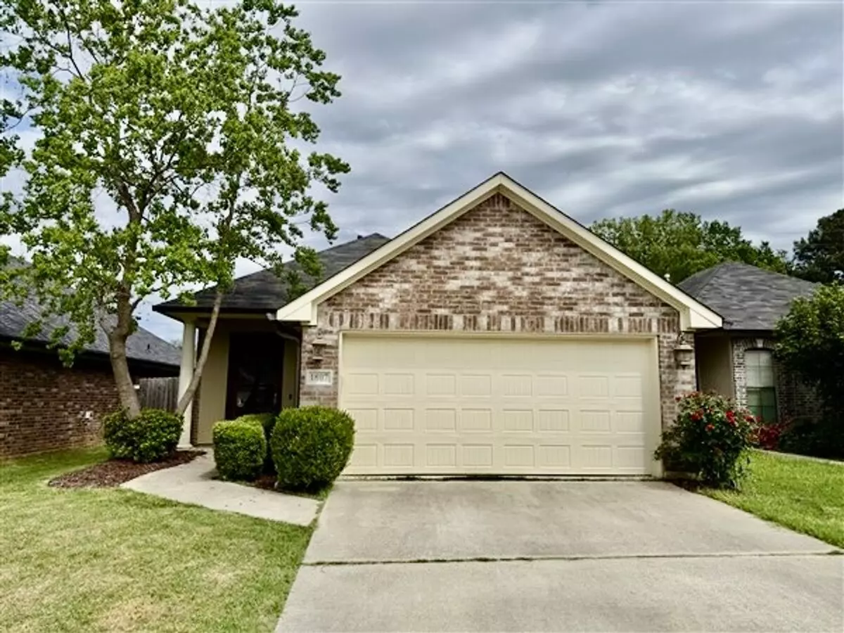 For Lease In Gated Cypress Place! Like-new 3br/2ba Brick Beauty In South Bossier House for rent in Bossier City, LA