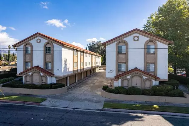 Citrus Ave - 810 - Gold Apartment for rent in Azusa, CA