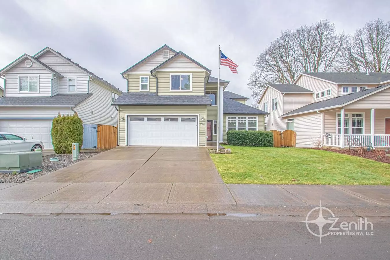 Waived Application Fees! Spacious 4 Bedroom Vancouver Home With Huge Deck And Solar Panels Included! Low Energy Costs! Available Now! House for rent in Vancouver, WA