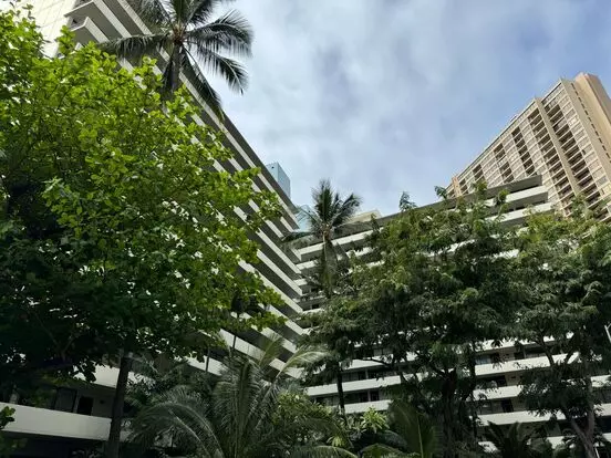 Fully-furnished One Bedroom In Waikiki Apartment for rent in Honolulu, HI