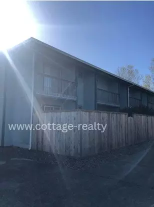 1340 Apartment for rent in Mckinleyville, CA