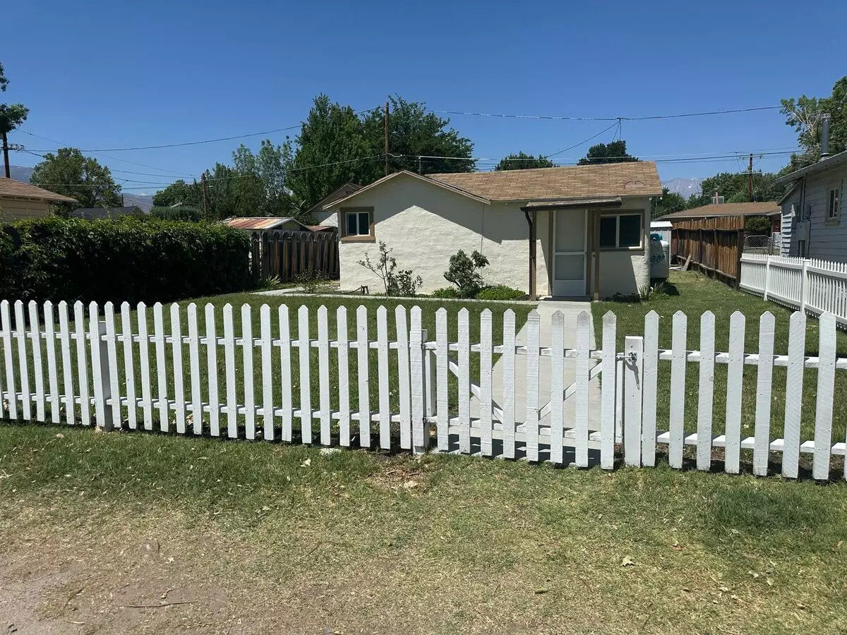 637 Schley House for rent in Bishop, CA