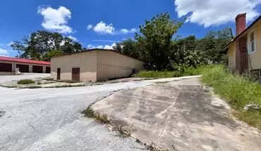 3 of 29 1/1 Bottom Level Duplex! Apartment for rent in Fruitland Park, FL