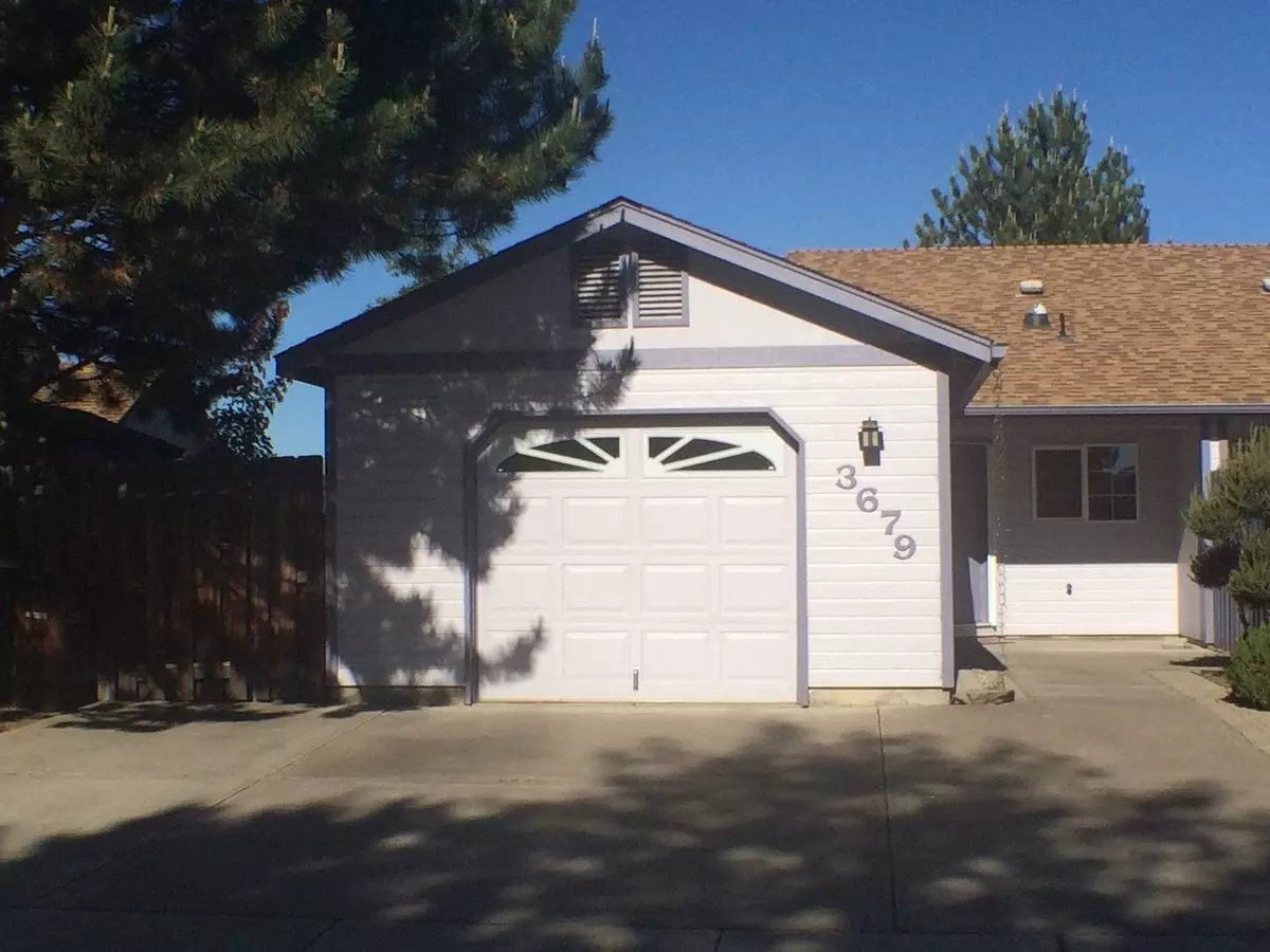 King Duplex Apartment for rent in Redmond, OR