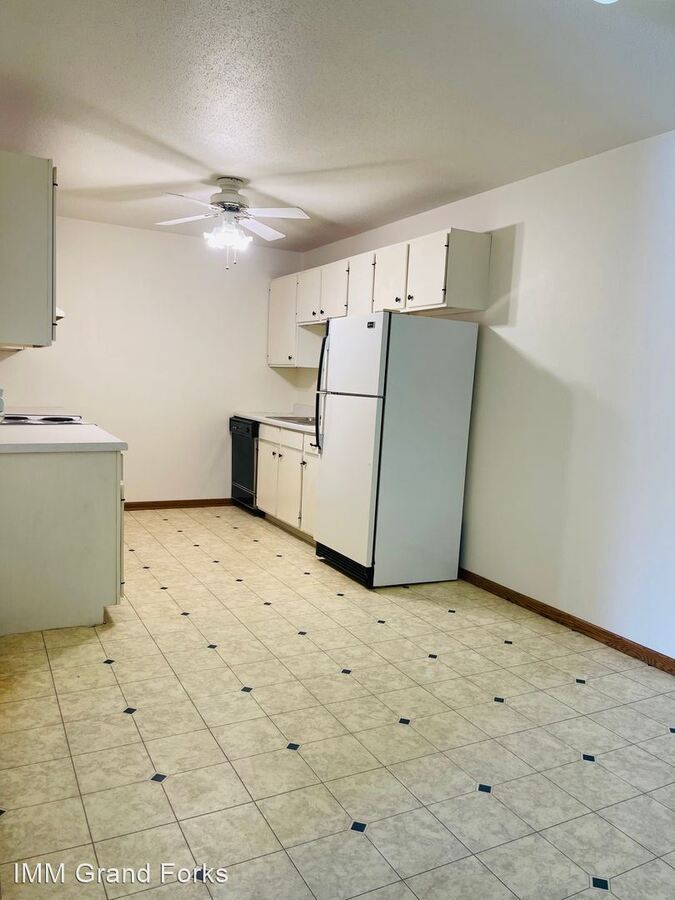 1707 21St Ave 318 Grand Forks, ND House for Rent Rentable