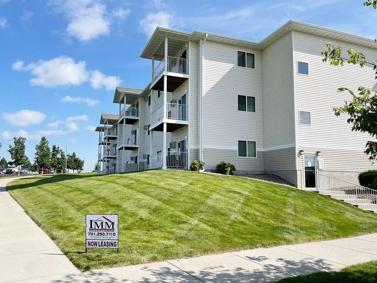 Hawk Pointe Apartment for rent in Bismarck, ND