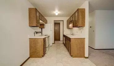 4 of 13 Glacial Manor Apartment for rent in Minot, ND
