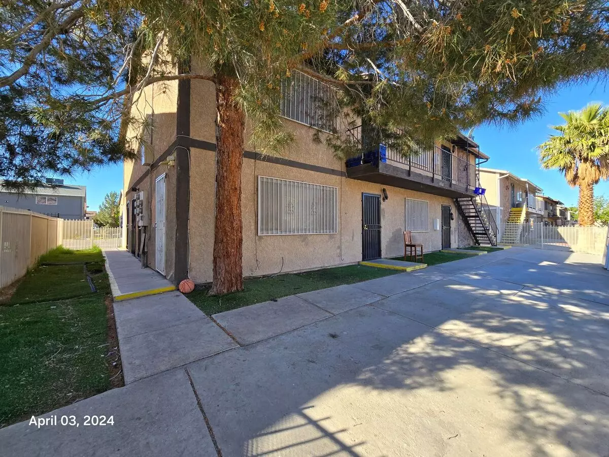 4765 Thunderbolt Ave Unit 1 Apartment for rent in Las Vegas, NV