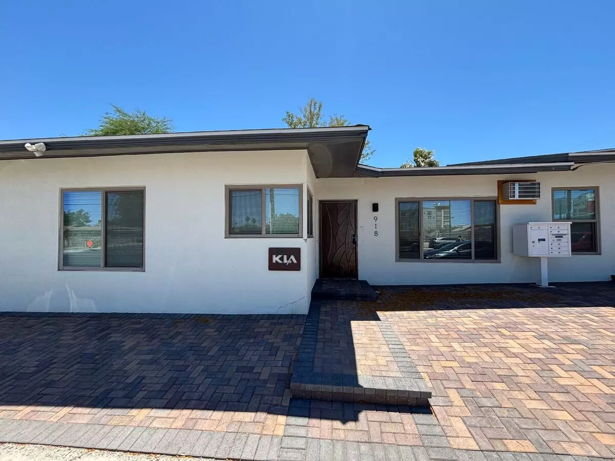 912 E Bridger Ave Apartment for rent in Las Vegas, NV