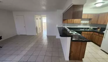 3 of 11 6975 Dunsbach Way Unit 1 Apartment for rent in Las Vegas, NV