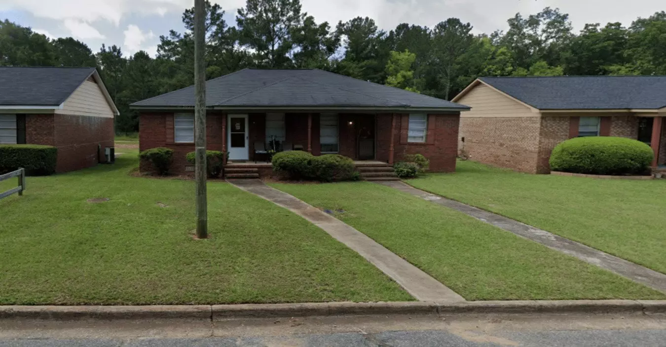1930- B Edgerly Ave House for rent in Albany, GA
