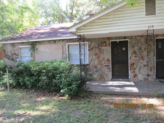 Eighth Ave., 618-a Apartment for rent in Albany, GA