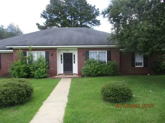 103- B Gala Ct Apartment for rent in Leesburg, GA