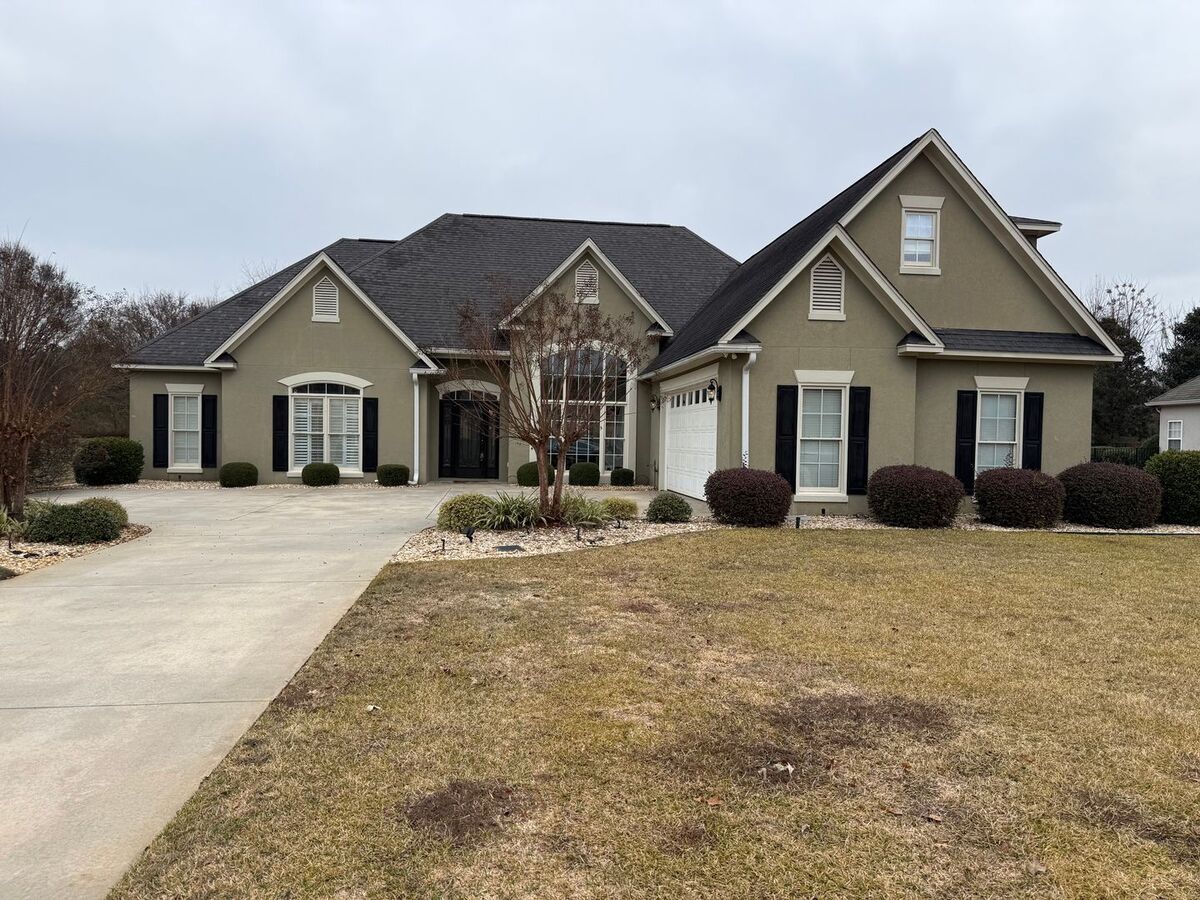 Picture of Luxury Living!!! Apartments - 4541 La Costa Dr Albany, GA
