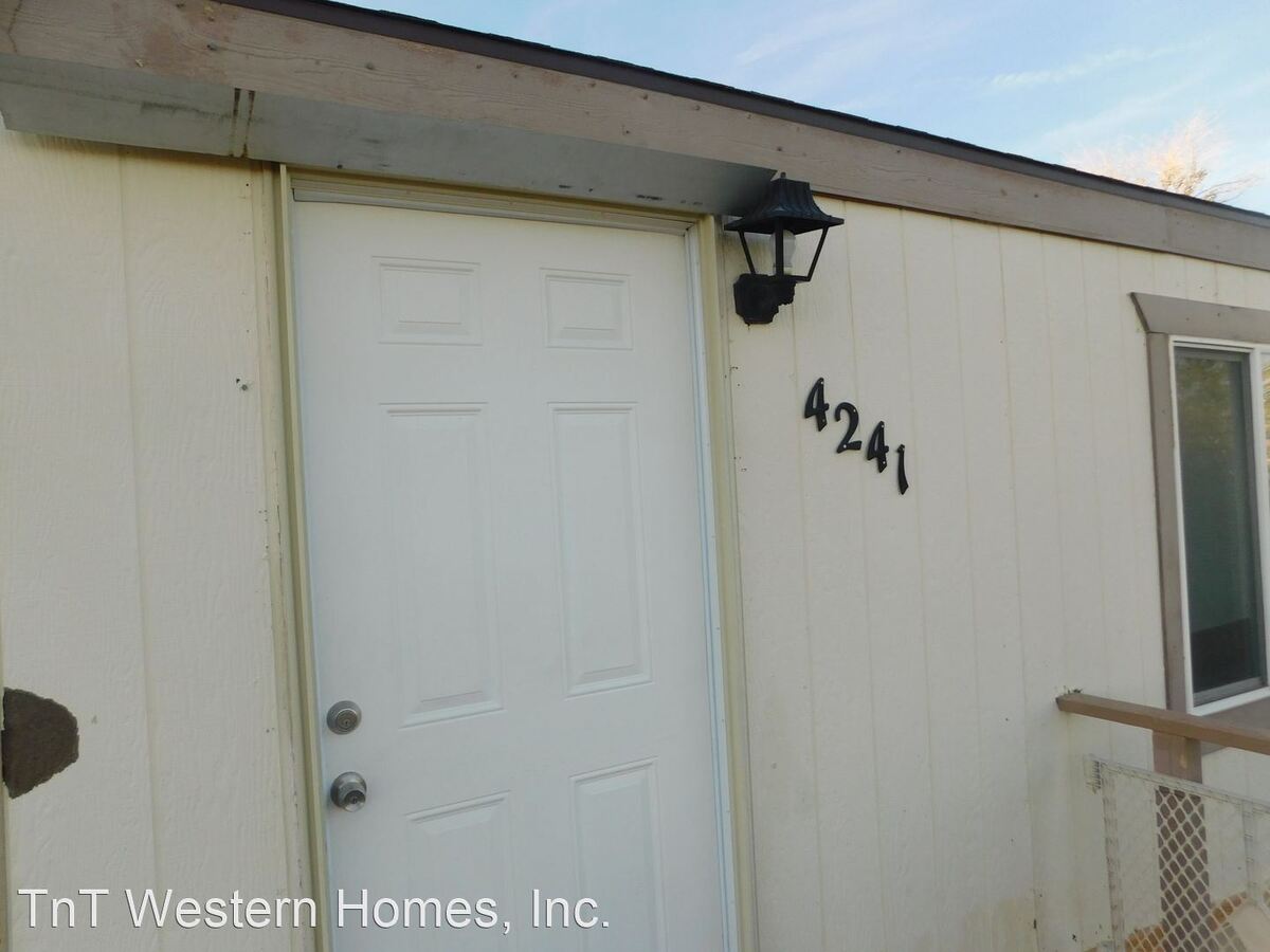 4241 Inyokern Rd Ridgecrest, CA House for Rent Rentable