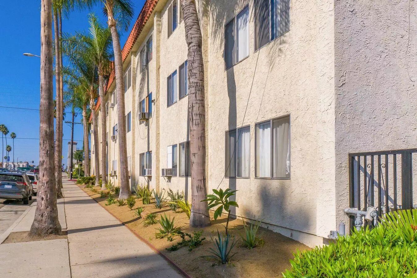 Beautiful Studio In Wilmington Parking Included! Apartment for rent in Wilmington, CA